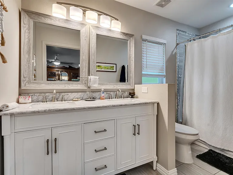 10309 Chesterfield Dr — Photo 12