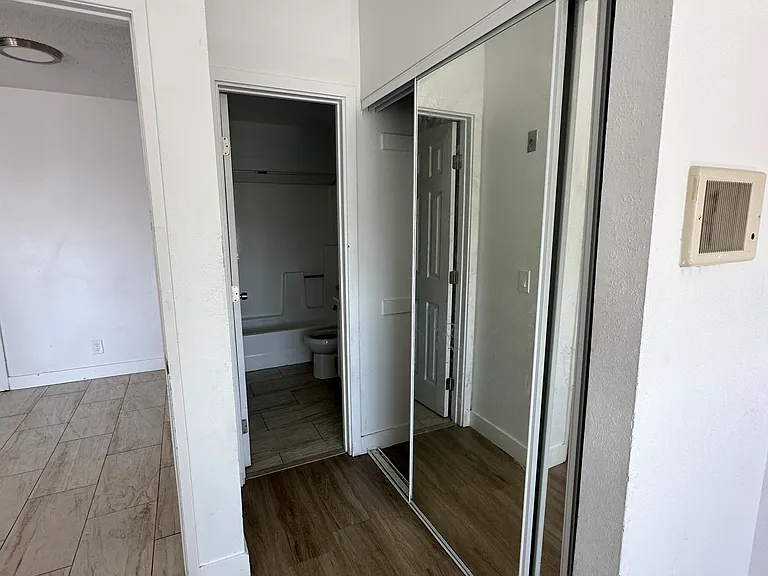 6784 El Cajon Blvd #I — Photo 13
