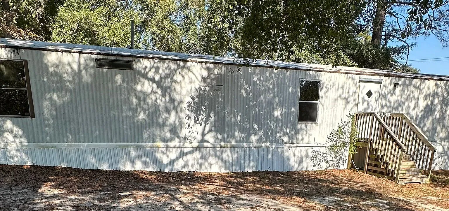 523 Cherry Avenue — Photo 1