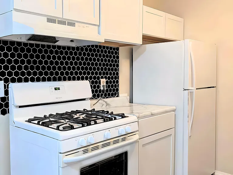 7218 Camden Ave N #230 — Photo 5