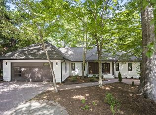 109 Lochview Dr, Cary, NC 27518