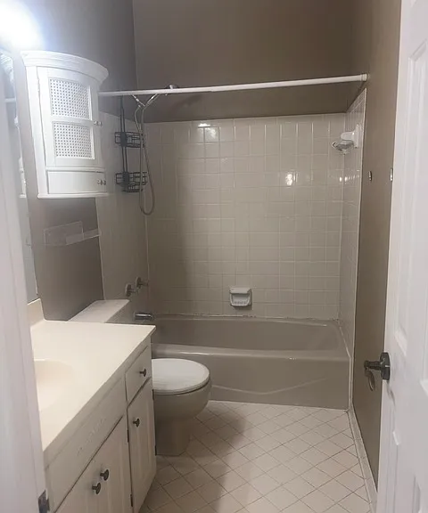 130 Matthew Ln — Photo 12