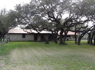 615 River Oaks Dr, Gatesville, TX 76528
