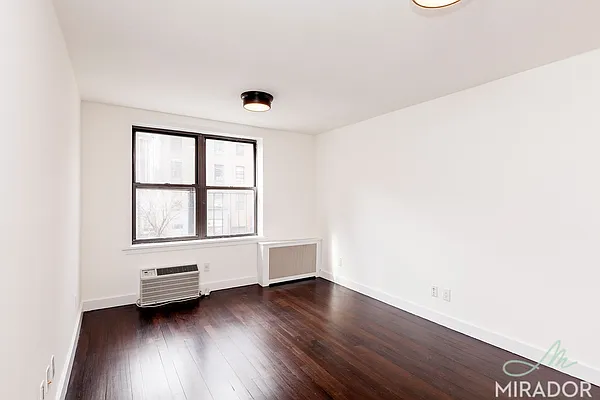 Rented by Mirador Real Estate | media 18