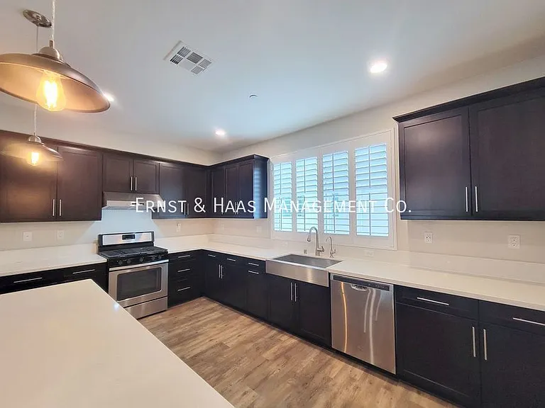 14414 Strawberry Ln #4 — Photo 15