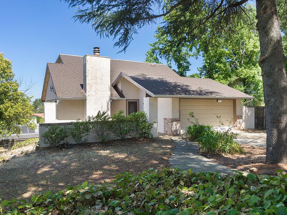 1st image of 2804 Alhambra Dr