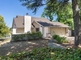 2804 Alhambra Dr, Cameron Park, CA