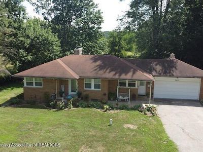 6422 E Saginaw Hwy, Grand Ledge, MI, 48837