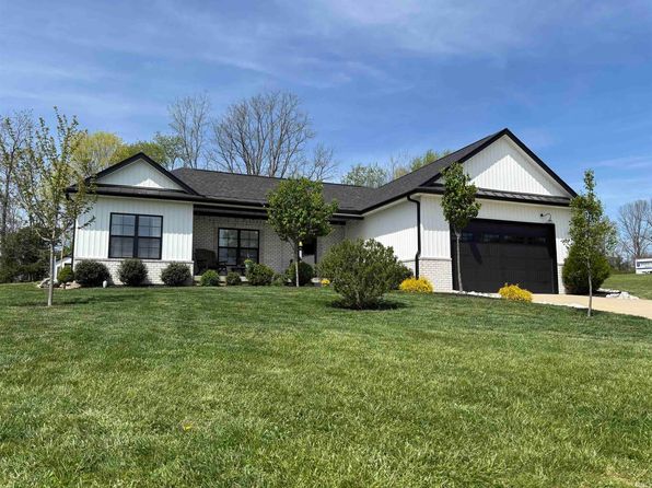 1017 Webb St, Salem, IN 47167
