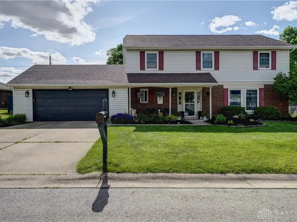 1376 Sugar Maple Dr, Greenville, OH 45331