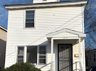 210 Oak St, Suffolk, VA 23434