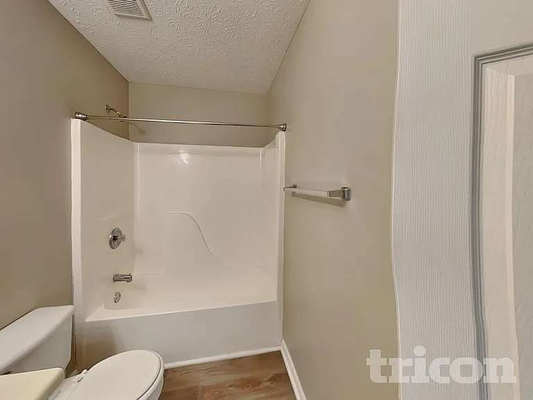 2929 Noah Dr — Photo 17