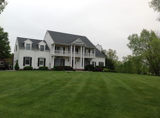 4 Erskine Rd, Whitehouse Station, NJ 08889