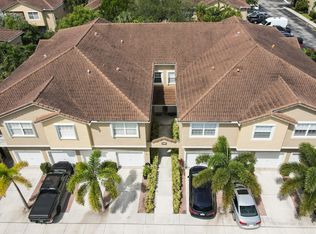105 Lighthouse Cir APT D, Tequesta, FL 33469