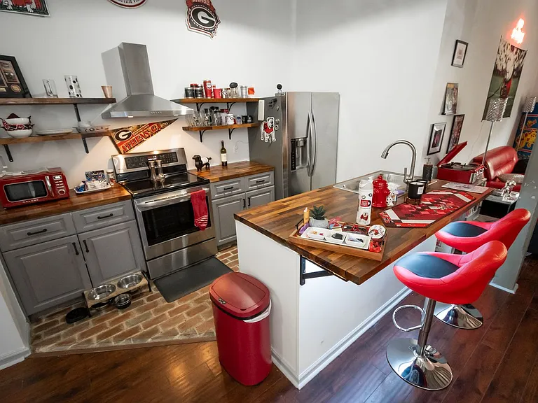 269 N Hull St #216 — Photo 6