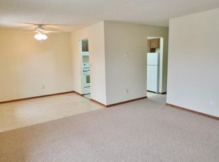 1852 37th St NW APT B, Rochester, MN 55901