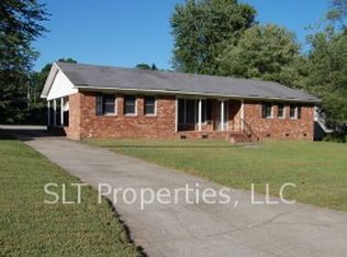 1117 Meadowlawn Ave, High Point, NC 27262