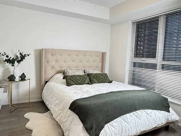 7 Mabelle Ave #804 — Photo 3
