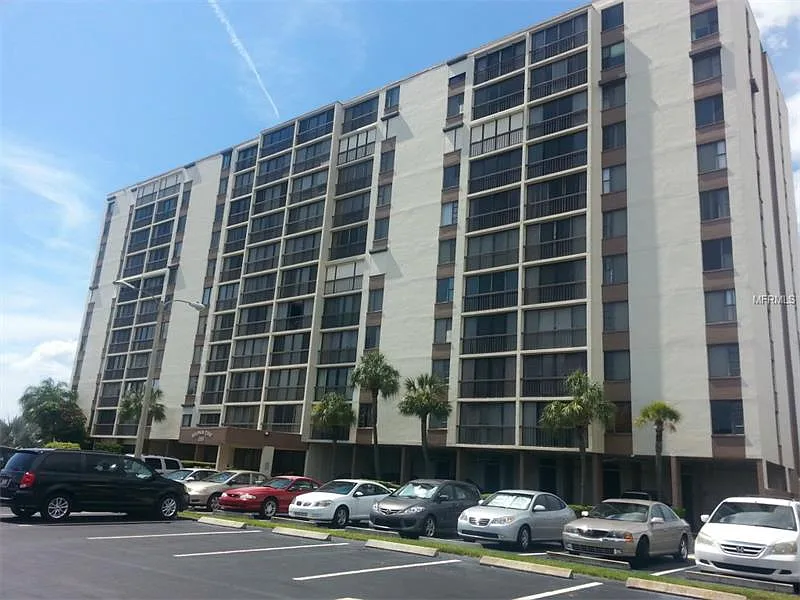 2 bed, 1150 sqft, $2,300 — Photo 1