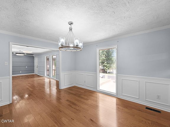 3rd image of 77 Hansford Pl