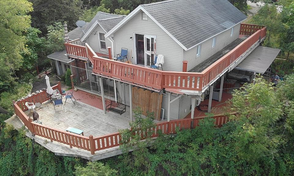 403 Washington St, Wonewoc, WI 53968 Zillow