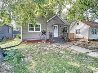 1643 34th St, Moline, IL 61265