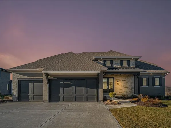 14914 Windsor St, Leawood, KS 66224