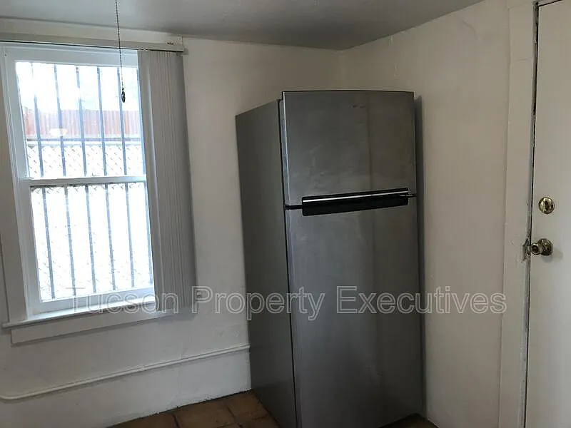 1 bed, 1.0 bath, 600 sqft, $930 — Photo 3