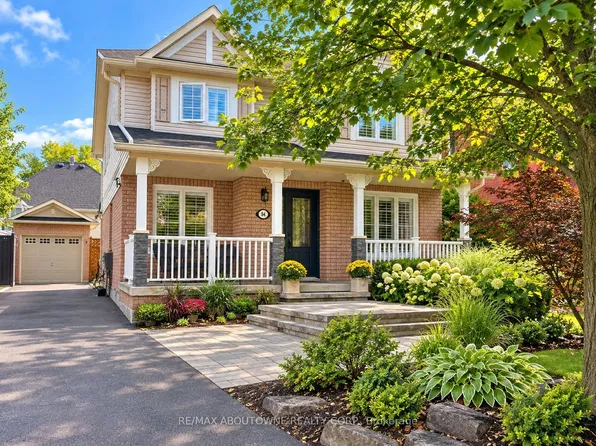 84 Fellowes Cres, Hamilton, ON L8B 0M1