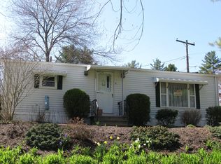 1 Eastview Rd, Southington, CT 06489