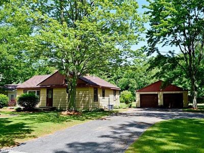 13304 Lakeshore Dr, Grand Haven, MI, 49417