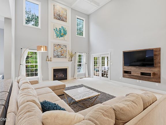 4th image of 9015 Treesdale Ln