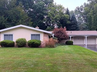 1844 N Walmont Rd, Jackson, MI 49203