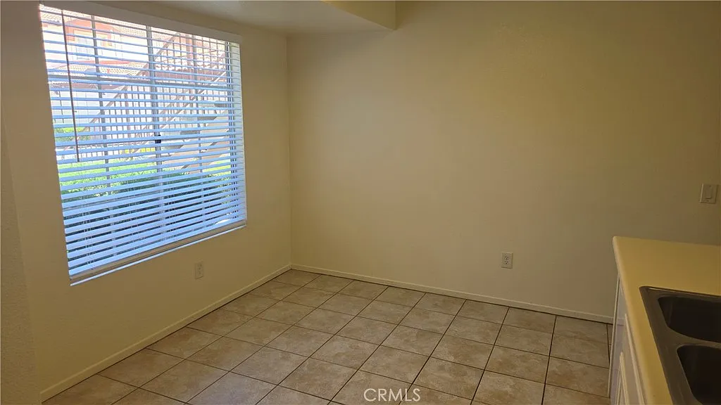 1 bed, 716 sqft, $1,725 — Photo 4