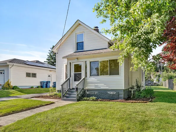 (undisclosed Address), Aurora, IL 60505