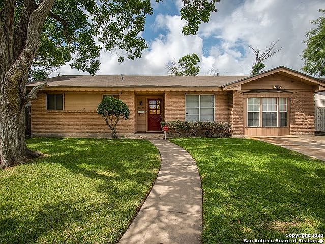1st image of 6141 Birchwood Dr
