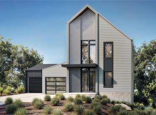 180 Cedarwood Ln, Roswell, GA 30075