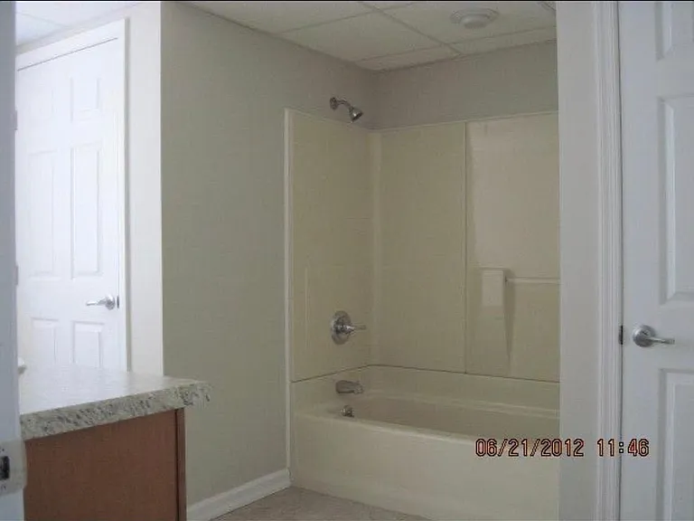 442 Larch St — Photo 7