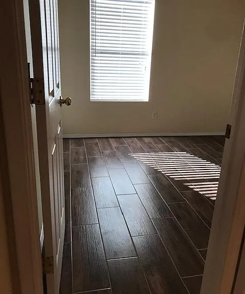 841 Chile Ct — Photo 9