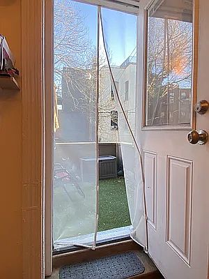 1st image of 364 Bainbridge St #6