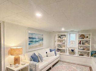 54 Prospect St #2B, Greenwich, CT 06830