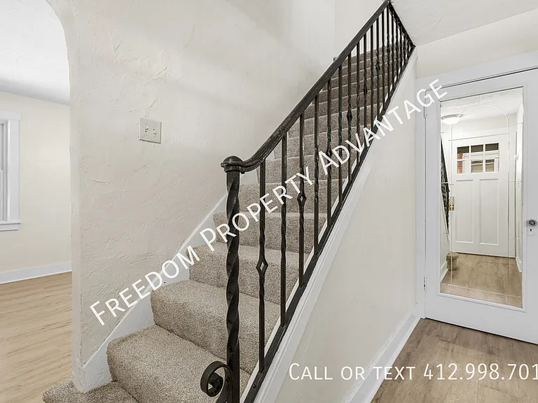 761 Shady Dr E — Photo 4