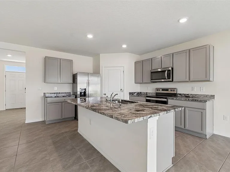 8454 Ender Hills Dr — Photo 12