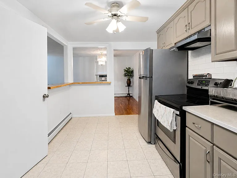 100 Lee Ave #2 — Photo 5