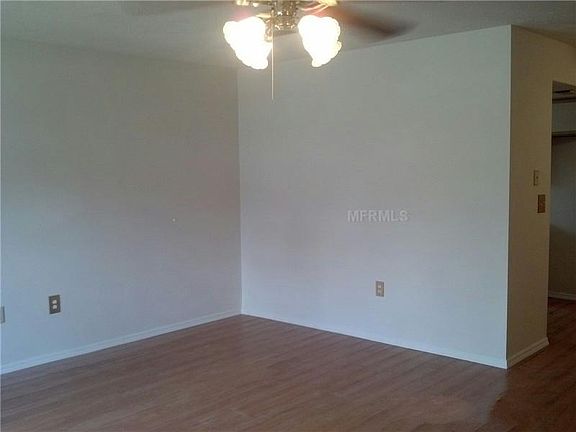 3rd image of 1547 N Conrad Ave