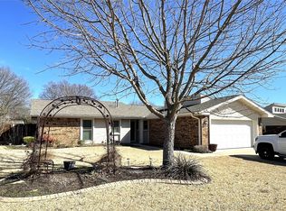 912 Cheyenne St, Ardmore, OK 73401