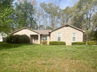 1758 Heathrow Dr, Cookeville, TN 38506
