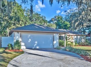 3401 Bent Oak St, Valrico, FL 33596