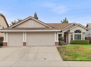 8966 Ivanpah Ct, Elk Grove, CA 95624