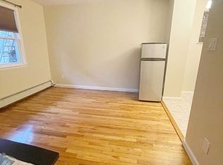 26-35 29th St #1F, Astoria, NY 11102